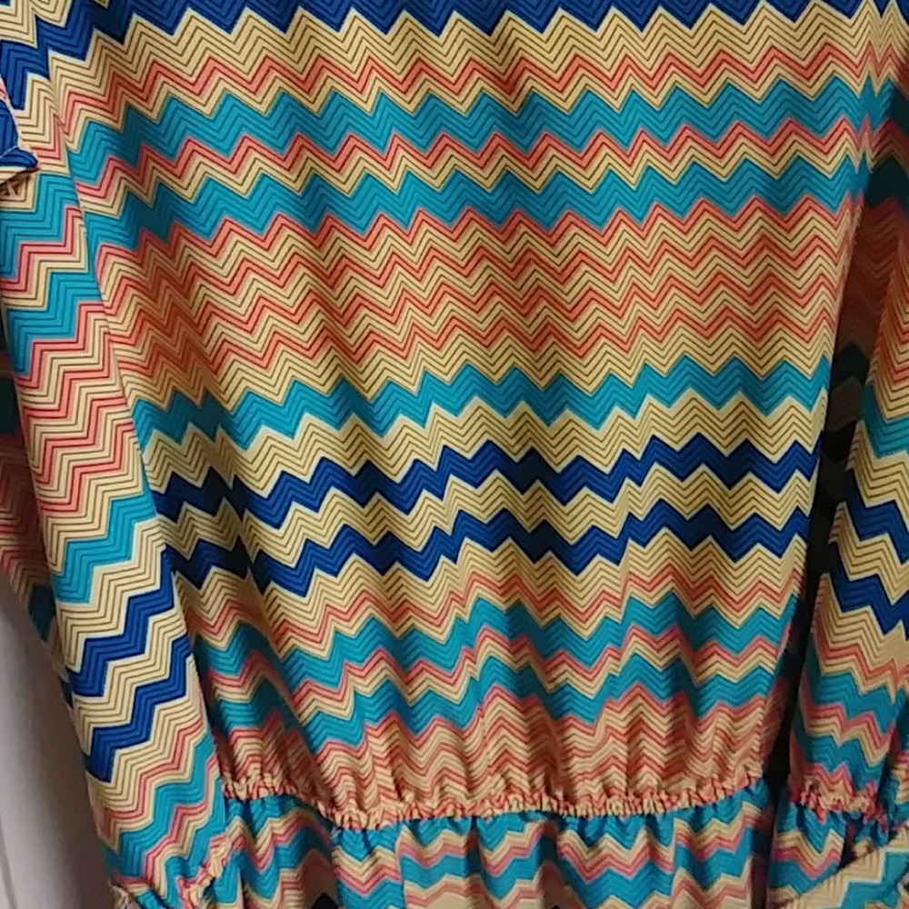 Dress - Picture 2 of 2